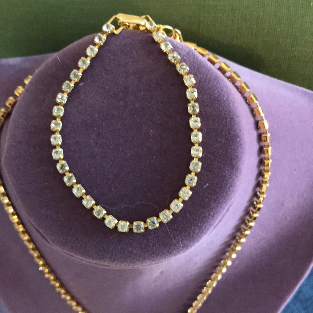Gold Tone Rhinestone Necklace, Bracelet/Earrings - Picture 5 of 5
